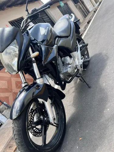 Honda CB 300R