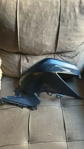 Peças e carenagem originais da cb300f 2025 azul