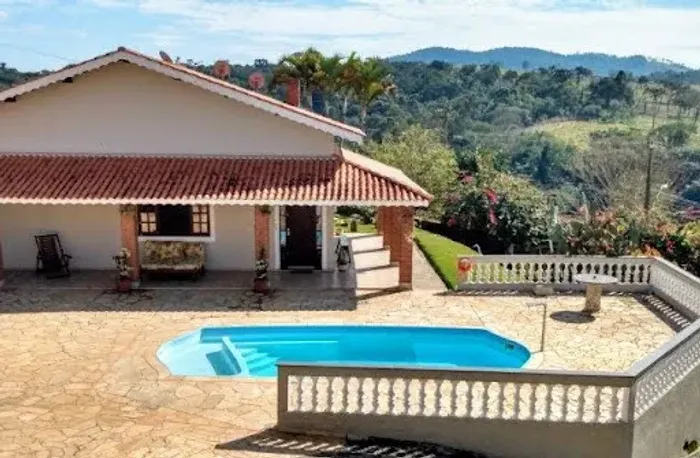 Chácara a venda no Vale do Rio Cachoeira - Piracaia/SP com 1390 m²