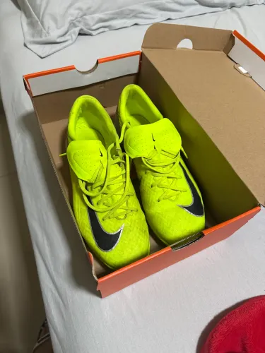 Chuteira Nike Mercurial Vapor 16 Academy Futsal