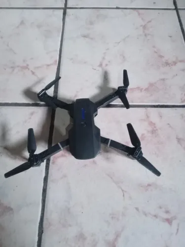 Drone E88 pro com camera