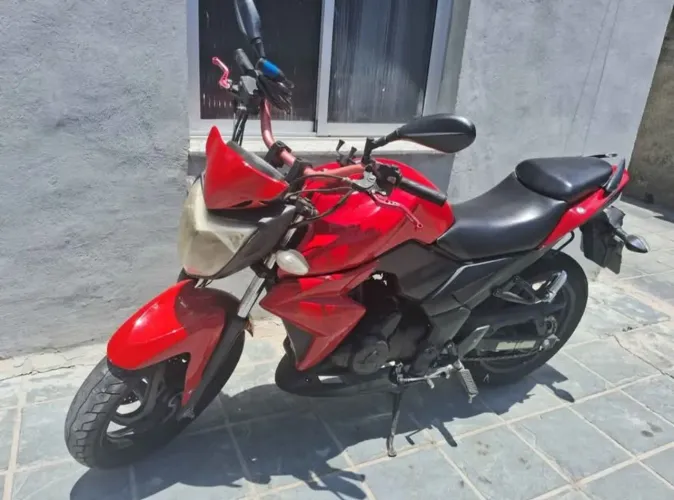 Dafra Next 250cc Vermelha