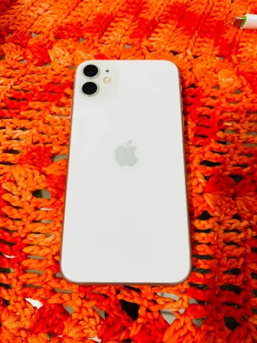 iPhone 11 IMPECÁVEL VENDER RÁPIDO