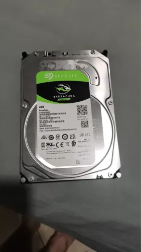 Disco rígido interno Seagate BarraCuda de 4 TB