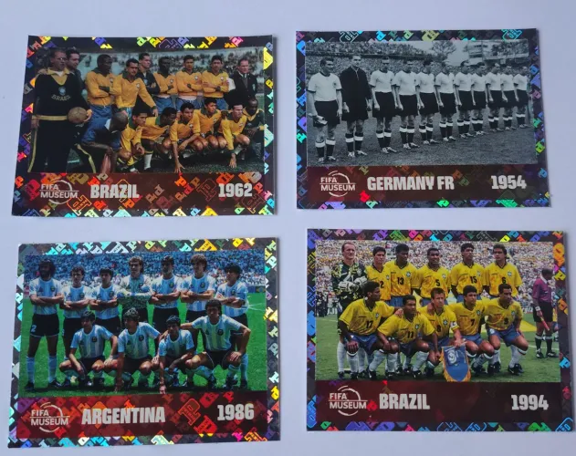 Figurinhas Seleções Antigas