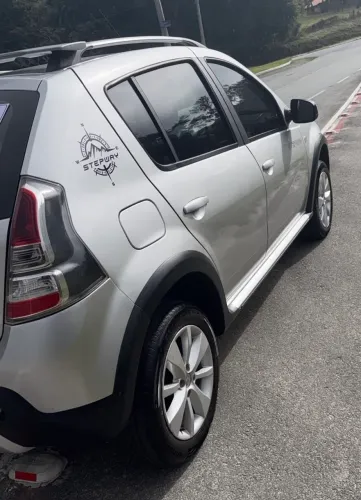 Renault Sandero Stepway Hi-flex 1.6 16V 5P 2012