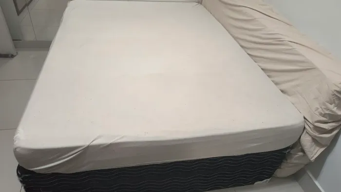 Cama box de casal + colchão