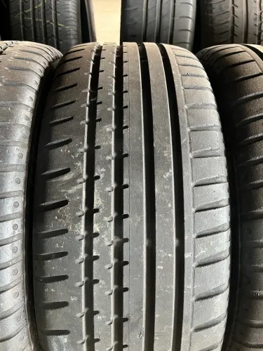 Jogo de pneus 16 new Fiesta 195/50 R16 Continental semi novos 