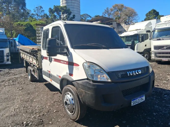 Iveco Daily Chassi 70c17 3.0 16V Diesel Mec. 4P (e5) 2018