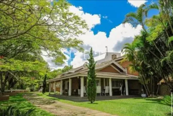 Condomínio Fechado - Pinhalzinho - SP