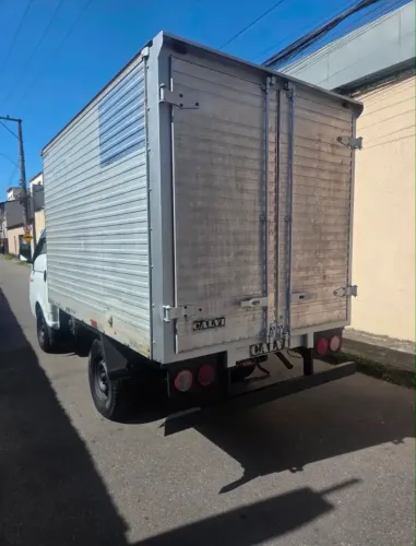 Vendo Hyundai HR  2014