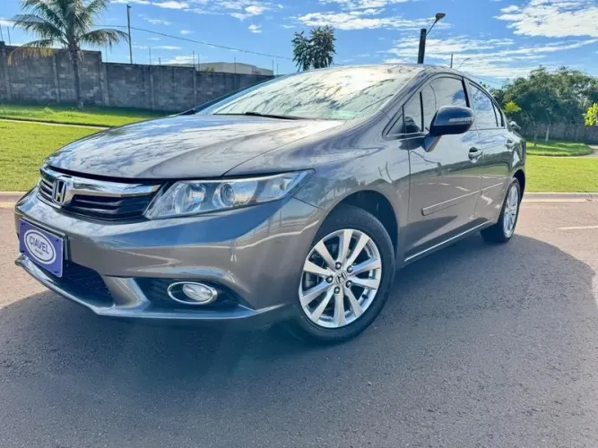 Honda Civic Sedan LXR 2.0 Flexone 16V Aut. 4P 2014