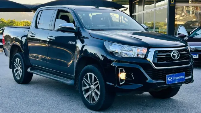 Toyota Hilux CD SRV 4X4 2.8 TDI Diesel Aut. 2020