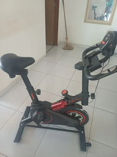 Bicicleta Ergometrica nova