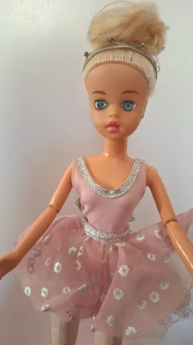 Boneca Susi Bailarina ano 2000