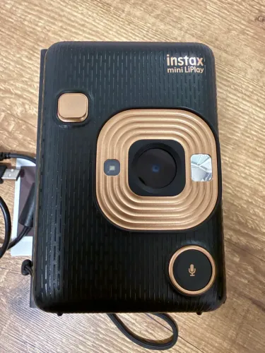 Câmera Fujifilm Instax Mini LiPlay - Elegant Black | Excelente estado