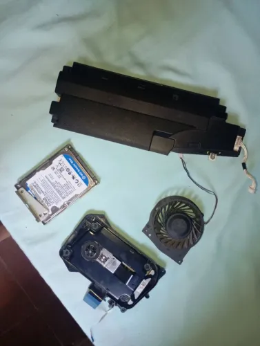 Fonte de PS3 super slim+leitor de disco+cooler+hd de 250gb