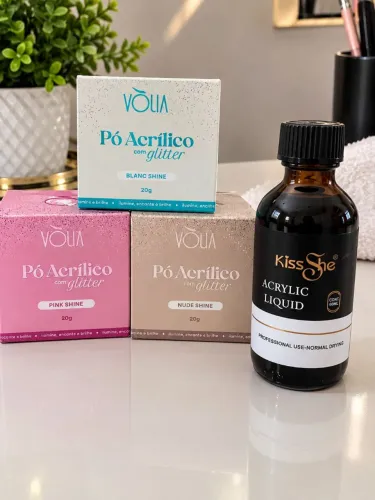Vendo produto de acrílico.motivo da venda . Onde estou trabalhando não pode usar o monomer