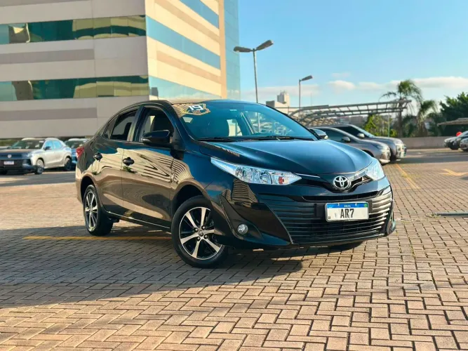 Toyota Yaris XS Sedan 1.5 Flex 16V 4P Aut. 2019