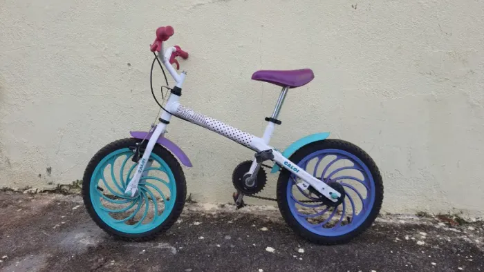 Bicicleta Infantil Caloi Ceci aro 16 usada