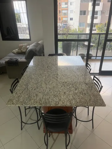     Mesa Ilha Gourmet com Granito + 6 Banquetas