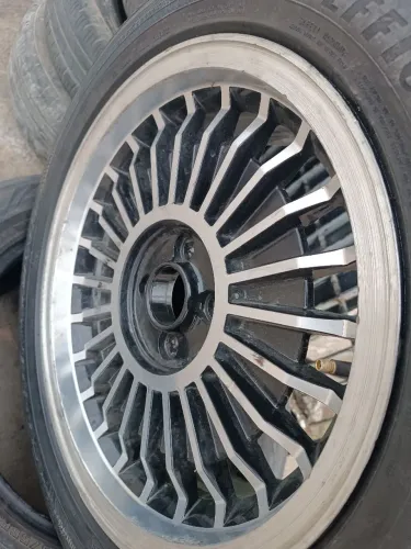 Roda aro 17 do Opala modelo ralinho tala 7
