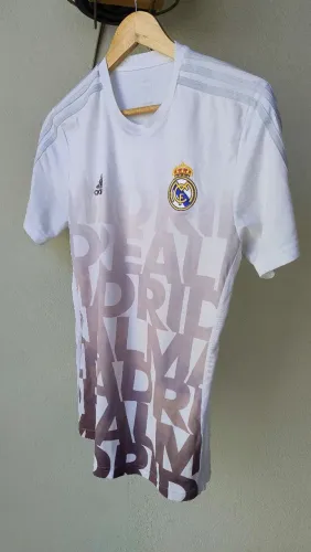 CAMISA REAL MADRID 2016 (TREINO PRÉ-JOGO) - TAMANHO P