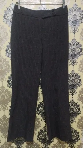 Calça alfaiataria cinza tamanho 40