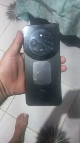POCO C75