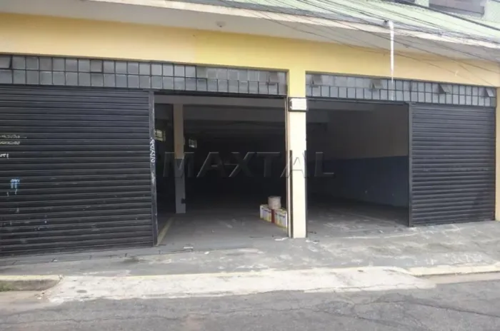 Galpão Comercial 160m² no Lauzane Paulista com mezanino e 3 vagas de garagem.
