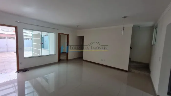 Casa Sobrado a Venda em Vila Zelina - São Paulo