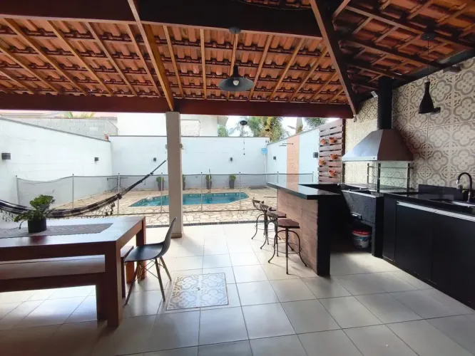 Condomínio Residencial campo Belo casa de esquina com piscina e área gourmet, prox vista v