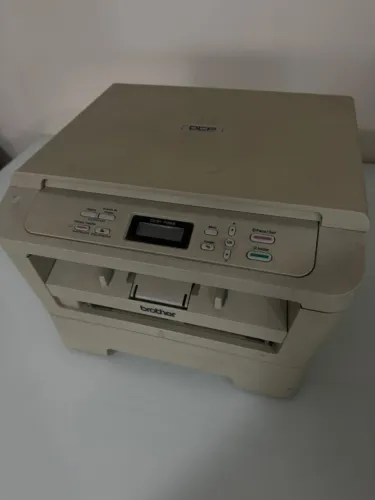 Impressora multifuncional Brother Dcp 7055