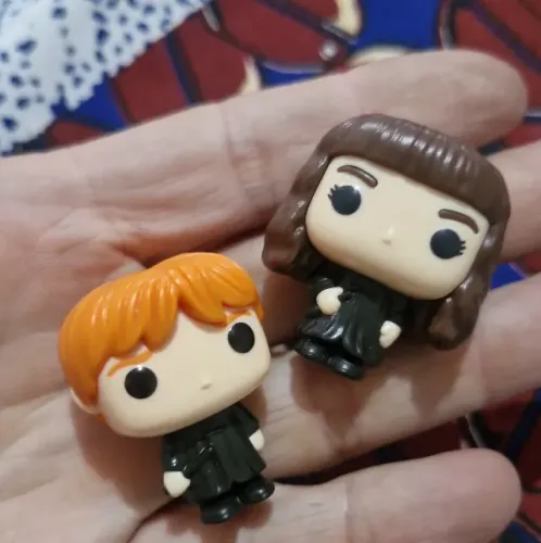 Boneco Hermione Granger, Harry Potter, Edwiges - Coleção Harry Potter Kinder Joy