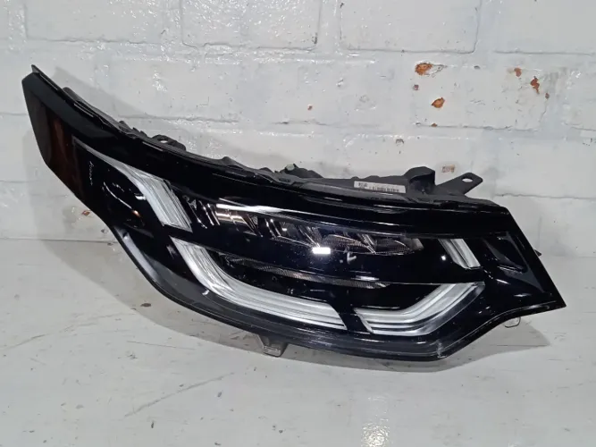Farol Direito Land Rover Discovery 5 17 A 20 Recuperado Direito/passageiro