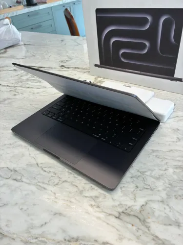 MacBook Pro M5 16Gb 1TB + garantia de 1 ano 