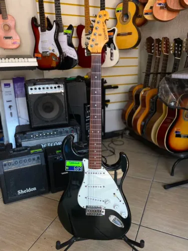 GUITARRA GIANNINI MADE IN BRAZIL GG100