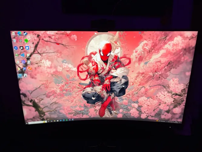 Monitor Gamer Curvo AOC AGON QUAD 32" 180Hz 0,5ms HDR10 CQ32G4E