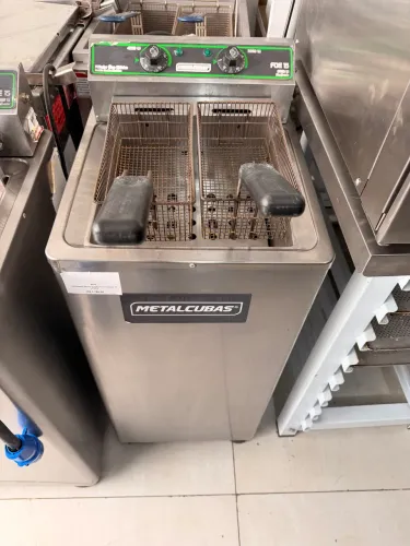 Fritadeira elétrica metalcubas 8000w