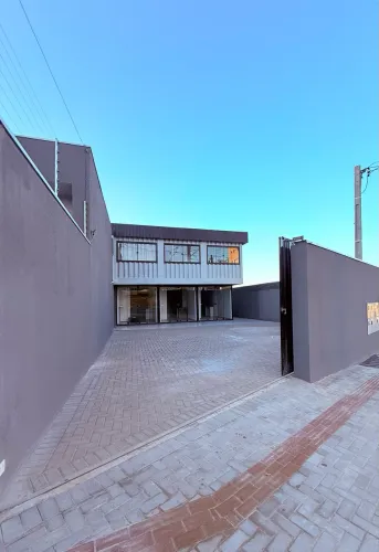 Prédio c/ 6 Kitnets Locadas | R$ 9.600/mês | Londrina