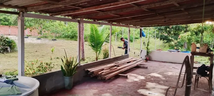 Vendo sítio barato  com igarapé baixou pra vender logo chama
