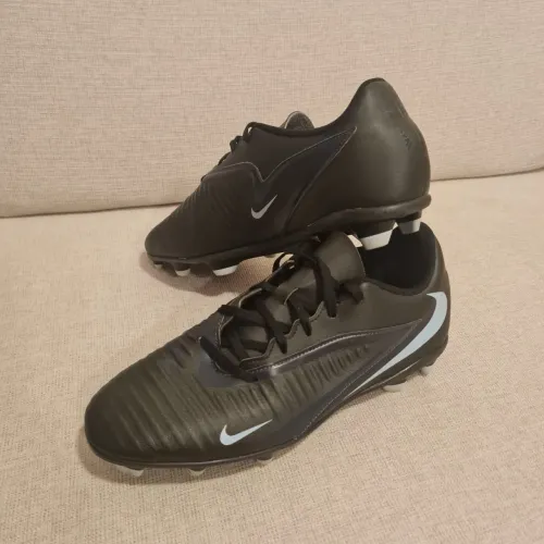 Chuteira Nike campo TAM 40