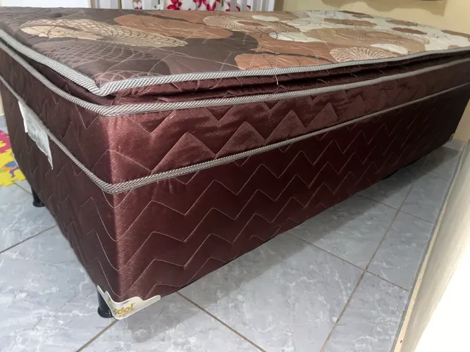CAMA SOLTEIRO SEMI NOVA