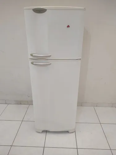 Geladeira Electrolux Frost Free DF34 - 277 Litros (127V)