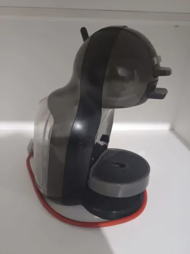 Cafeteira Nescafé Dolce Gusto Mine Me