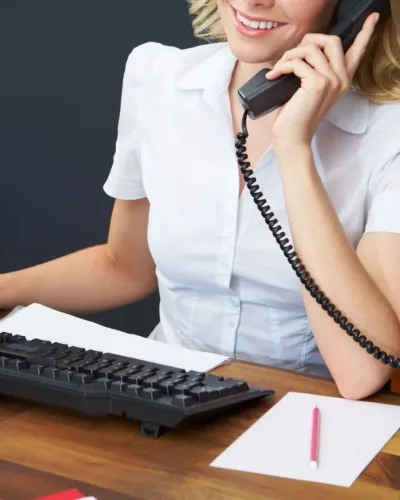 Recepcionista/Atendente de clínica