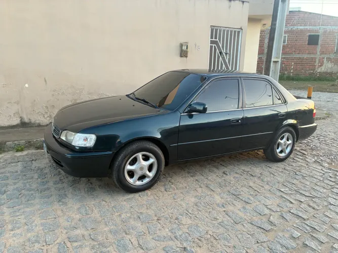 Toyota Corolla XEI 1.8/1.8 Flex 16V Aut. 2002