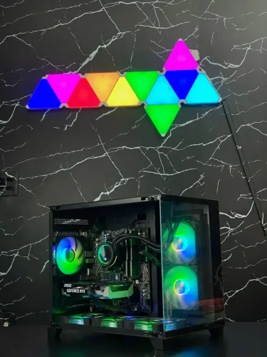 PC GAMER RYZEN 5 5500X3D/ 16GB RAM 3.000MHZ/ RTX 5060 8GB