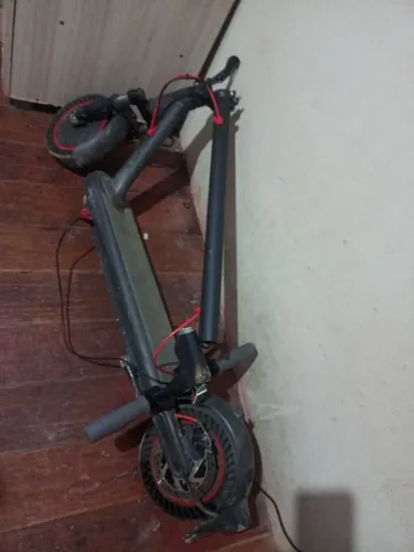 Vendo patinete elétrico com defeito
