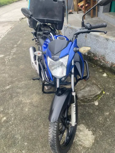 Vendo titan 160 ano 2019